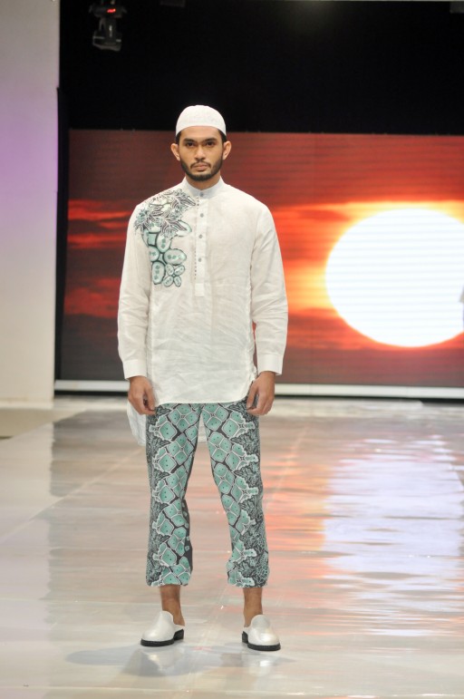 my lovely batik tuti adib