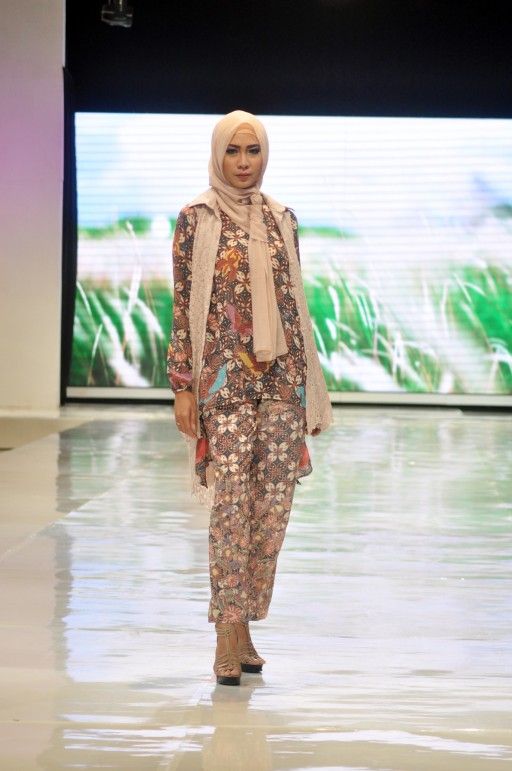 my lovely batik tuti adib