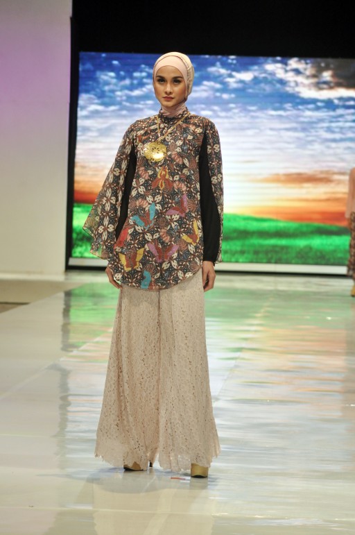 my lovely batik tuti adib