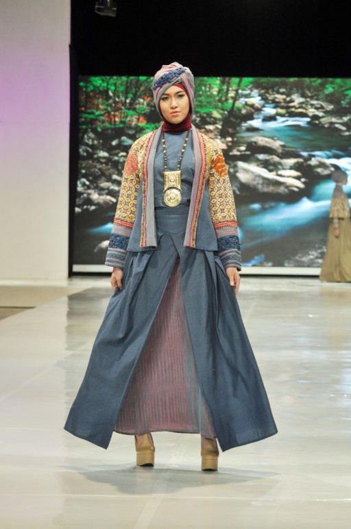 my lovely batik tuti adib