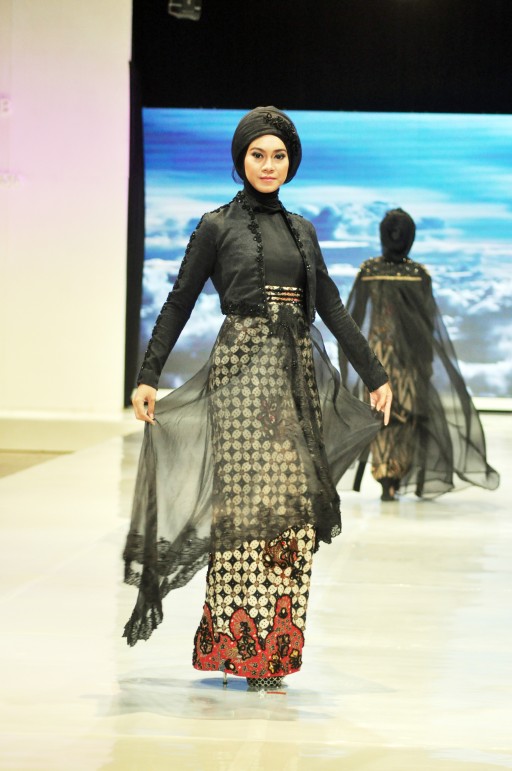 my lovely batik tuti adib